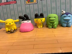 Tamagotchi and Friends Machibouke Small Figure 5 Pieces Set (In-stock)