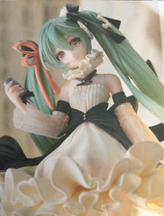 Taito AMP Artist Master Piece Hatsune Miku Latidos 2022 ver. Prize Figure (In-stock)